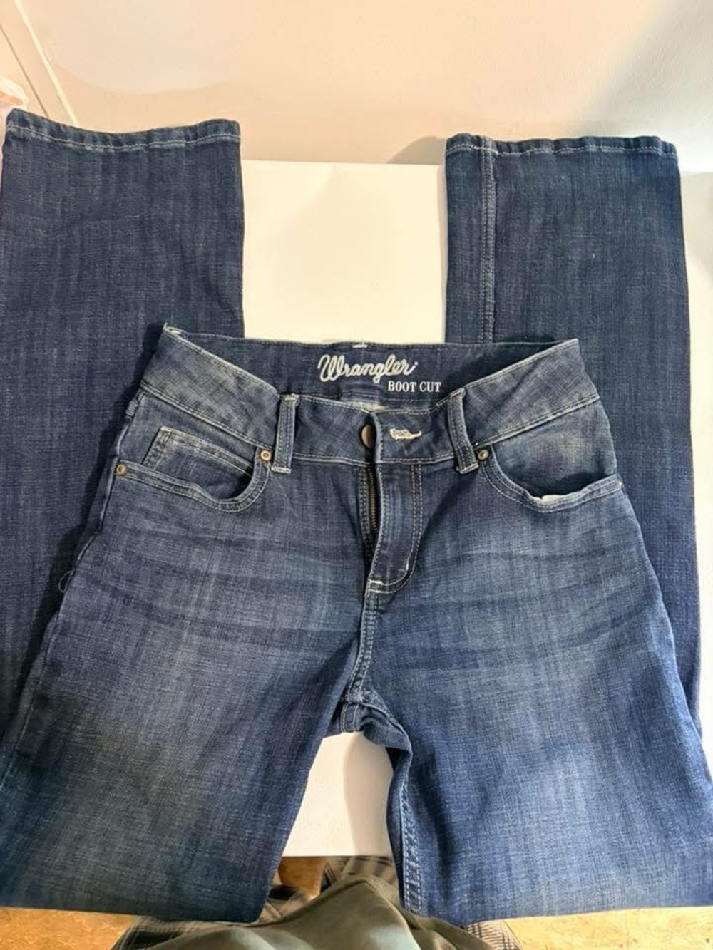 Wrangler Women's Boot Cut Jeans in Indigo Blue Wash
